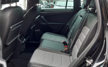 Volkswagen Tiguan - 12