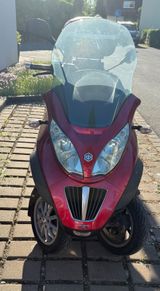 Piaggio MP300 LT - PIAGGIO MP3 LT