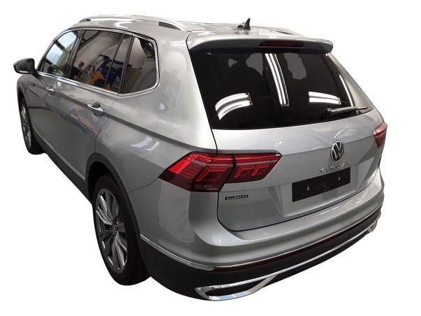 Tiguan Allspace 2.0 TDI DSG 4M 7 SITZE+PANO+AHK+