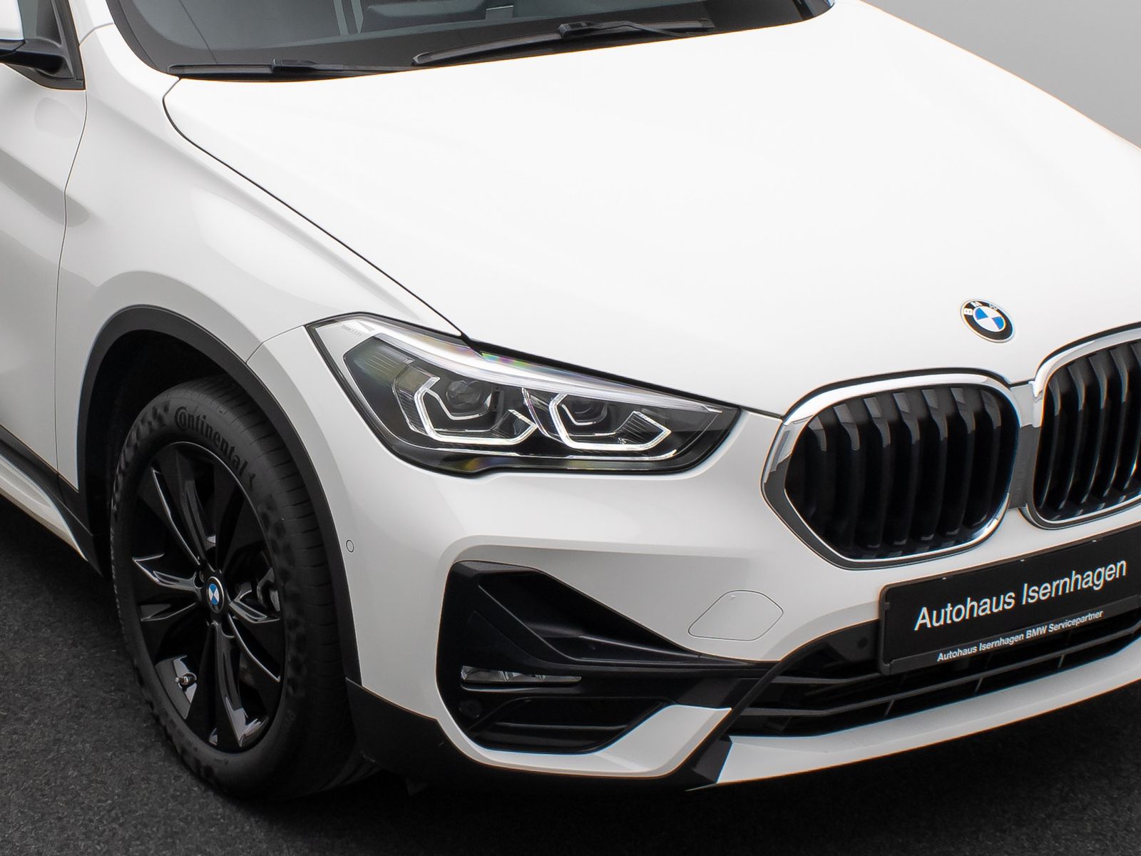 Fahrzeugabbildung BMW X1 xD25e Sport Line ParkAss DAB Navi LED 18Zoll