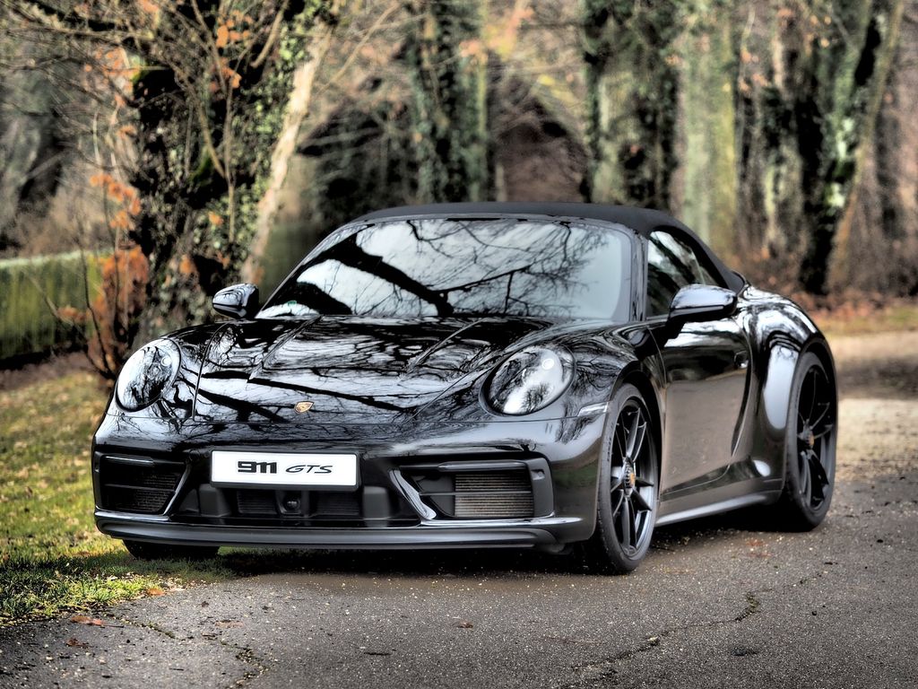 Porsche 992