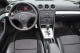 Audi A4 Cabriolet 2.5 TDI*S Line*Automat*Leder*TOP - Audi A4 aus 2005: Line