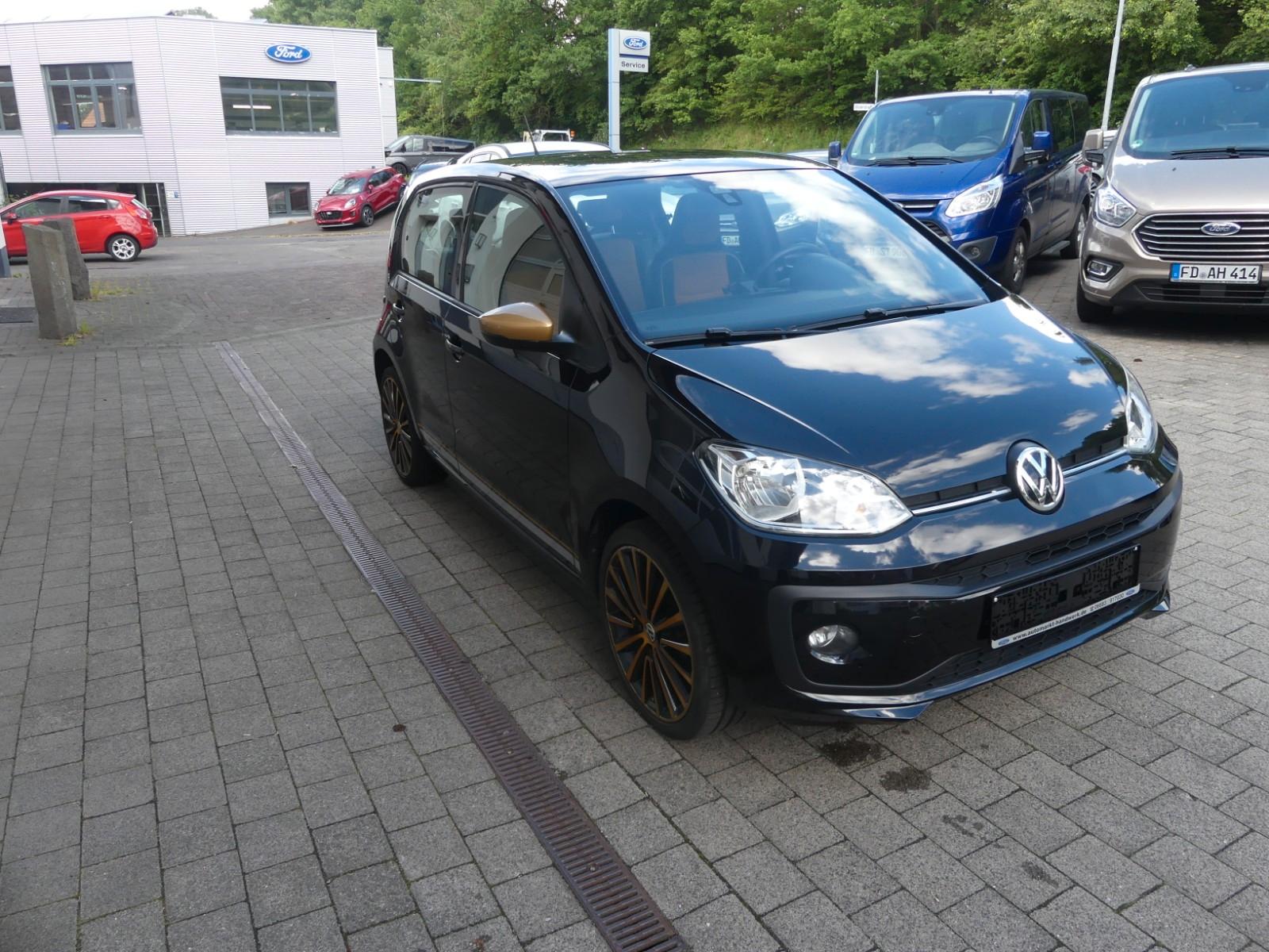 Volkswagen up! special up! savanna gold Start-Stopp