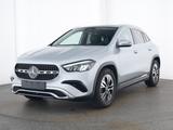Mercedes-Benz GLA 200 PROG ADVANC,AHK,WINTERP,KAM,DISTR