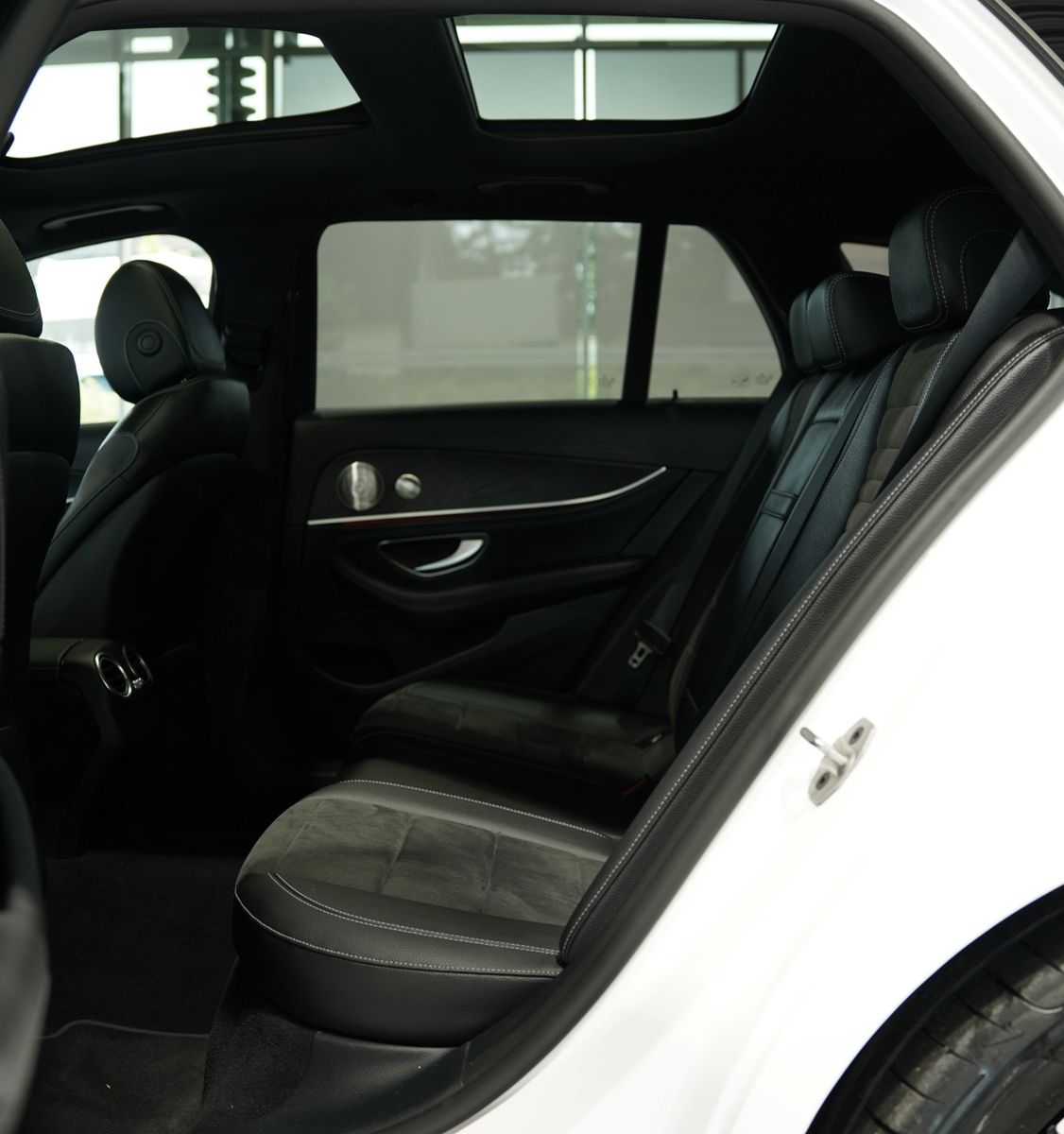 Mercedes Benz E 300