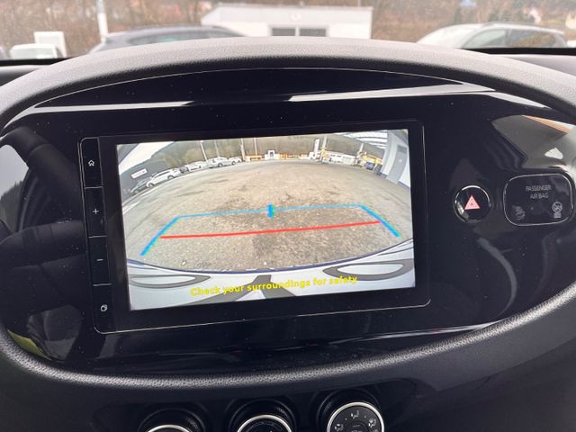 Aygo X Team D Apple Carplay Andoid Auto