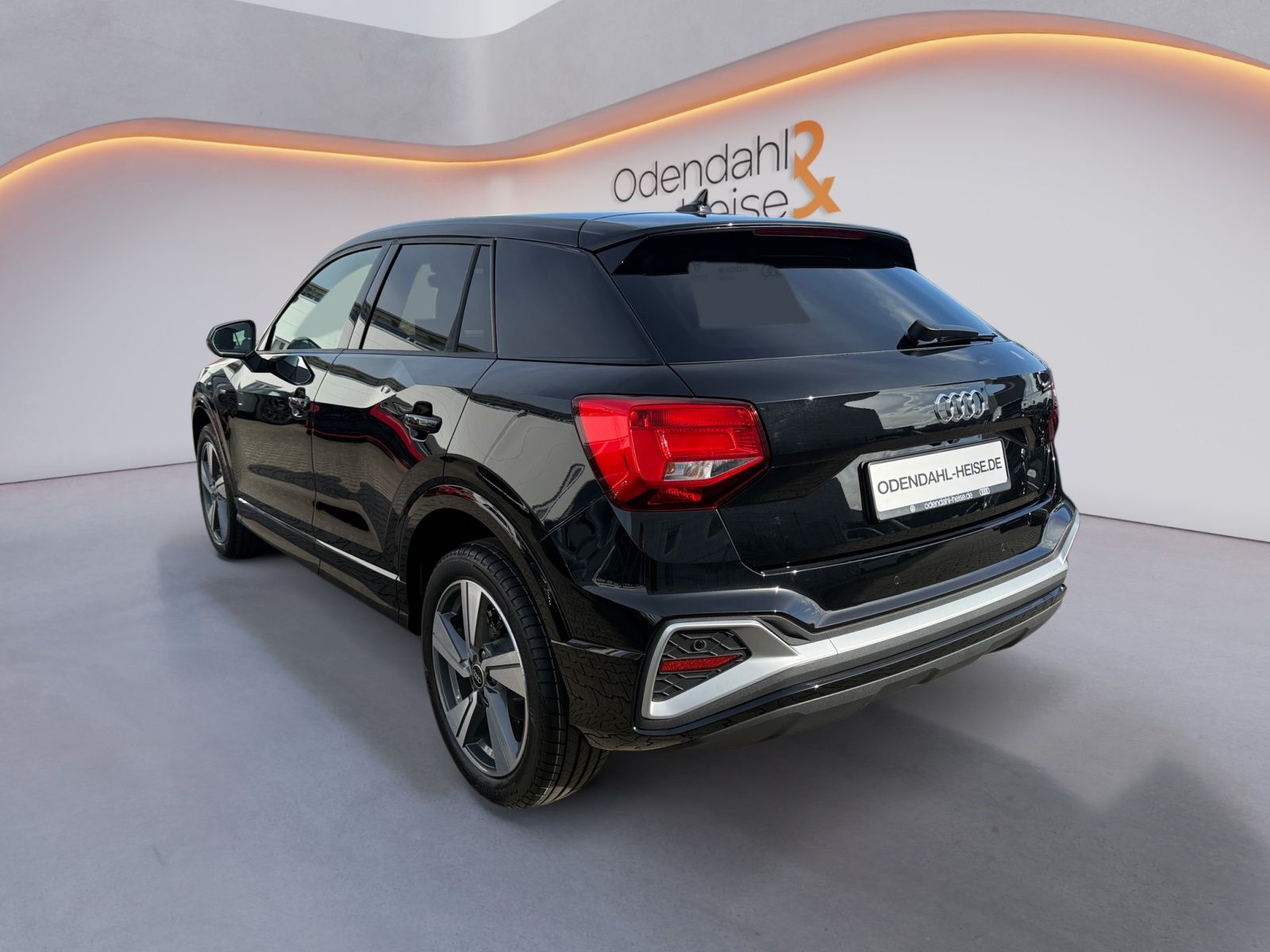 Audi Q2 S line TDI S tronic imagem 3