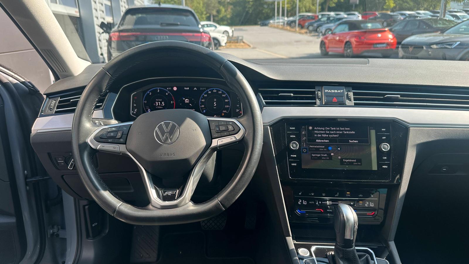 Volkswagen Passat 2.0 TDI R Line AHK STHZ VIRT 18", миниатюра 19