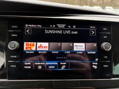 Fahrzeugabbildung Volkswagen T6.1 Multivan 150PS Navi Sitzh 3xKlima Sitzh Cam