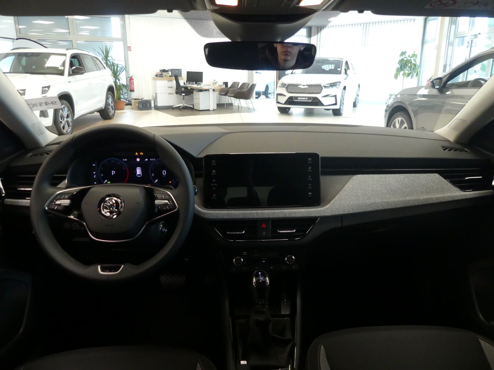 Fahrzeugabbildung SKODA Scala 1.0 TSI DSG Selection *NAV*Winter-Pkt.*LED