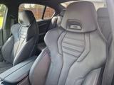 BMW 545e xDrive - M Sport,AHK,Laserlicht,360 Kamera  - weiße BMW 545
