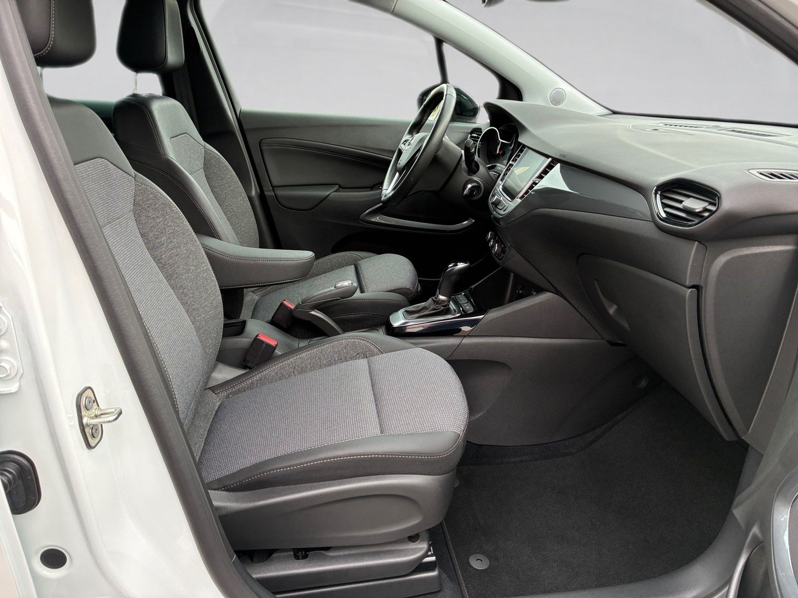 Fahrzeugabbildung Opel Crossland 1.2 Turbo Elegance Kamera,LED,Matrix