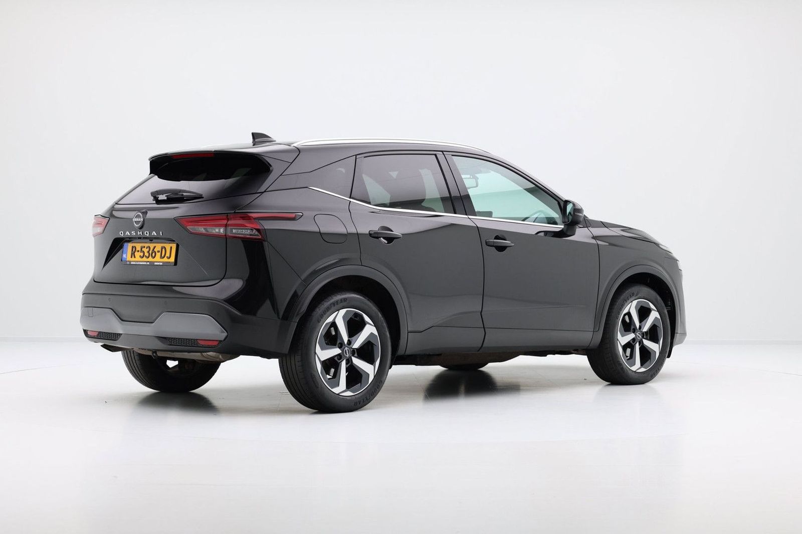 Nissan Qashqai 1.3 MHEV Xtronic Business Premium Aut. P imagem 3