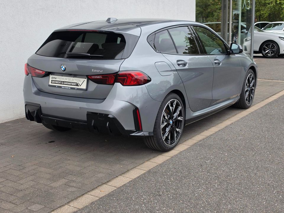 BMW 120d Steptronic M Sportpaket Head-Up foto 3