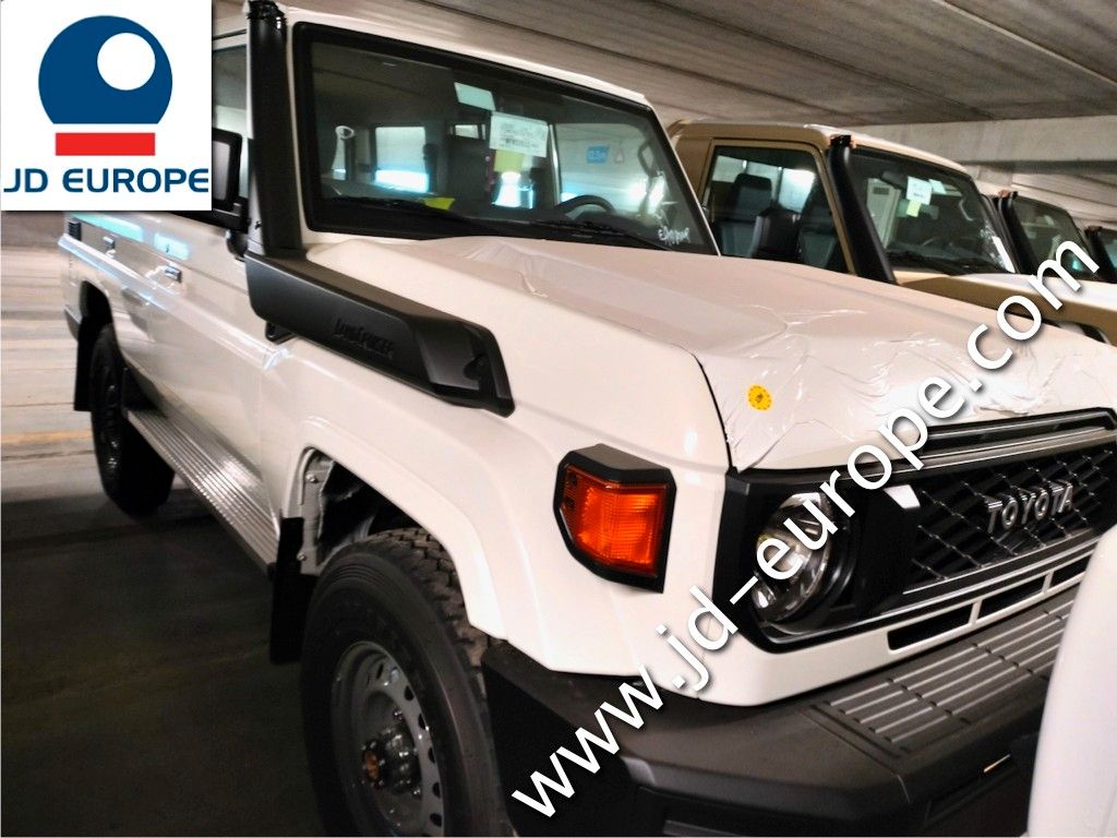 Toyota Land Cruiser HARDTOP DIESEL 10 PLACES FOR EXPORT imagem 2