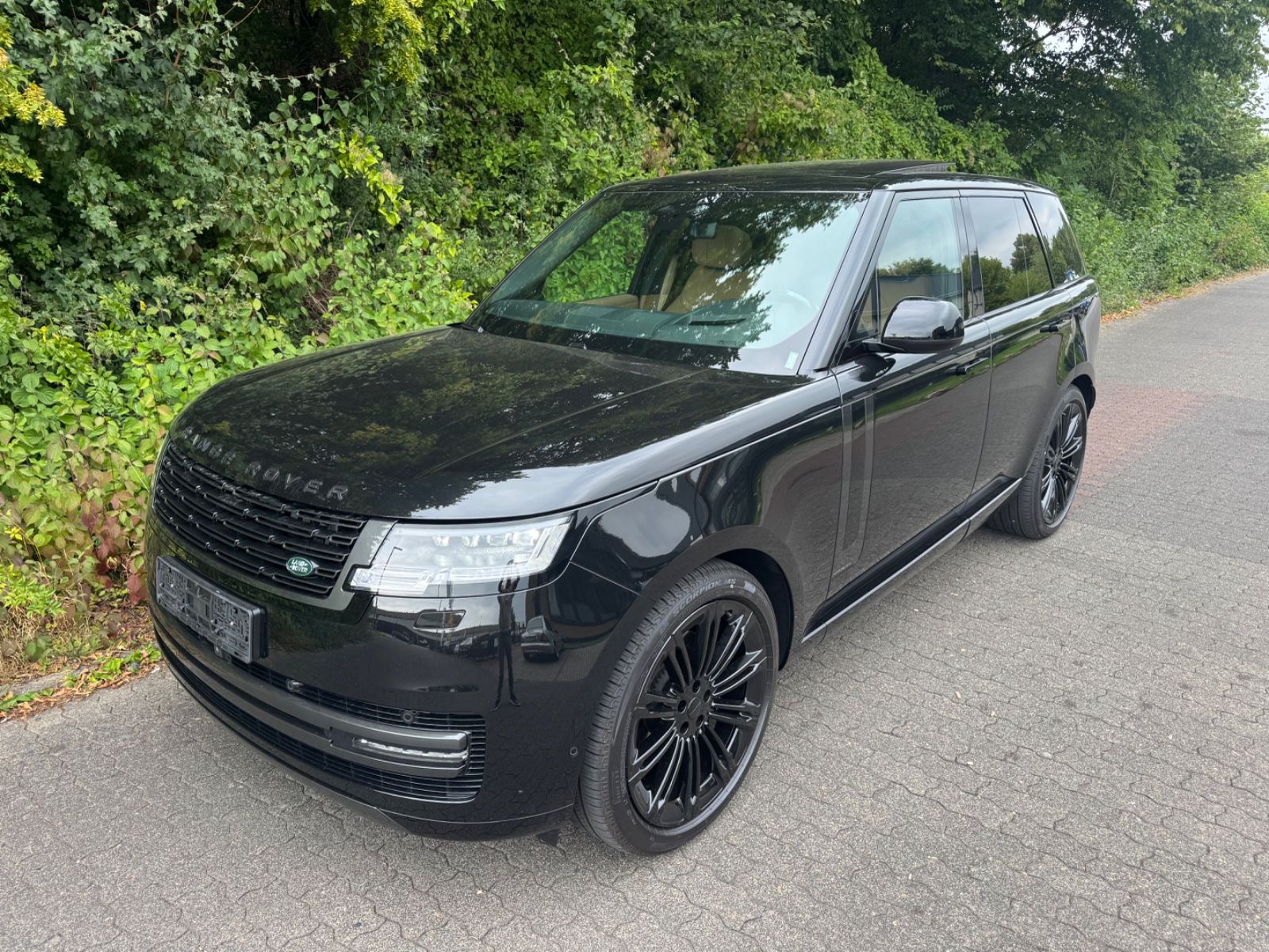 Land Rover RANGE ROVER D350 AUTOBIOGRAPHY 2xDVD-TV FULL 23" imagem 2