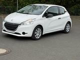 Peugeot 208 Access Klima Fenster el. - Peugeot 208 Access mit Benzin-Antrieb