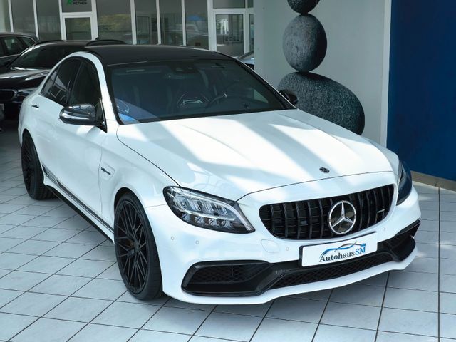 Mercedes-Benz C 63 S AMG*PANORAMA*BURMESTER*MEMORY*CARBON*