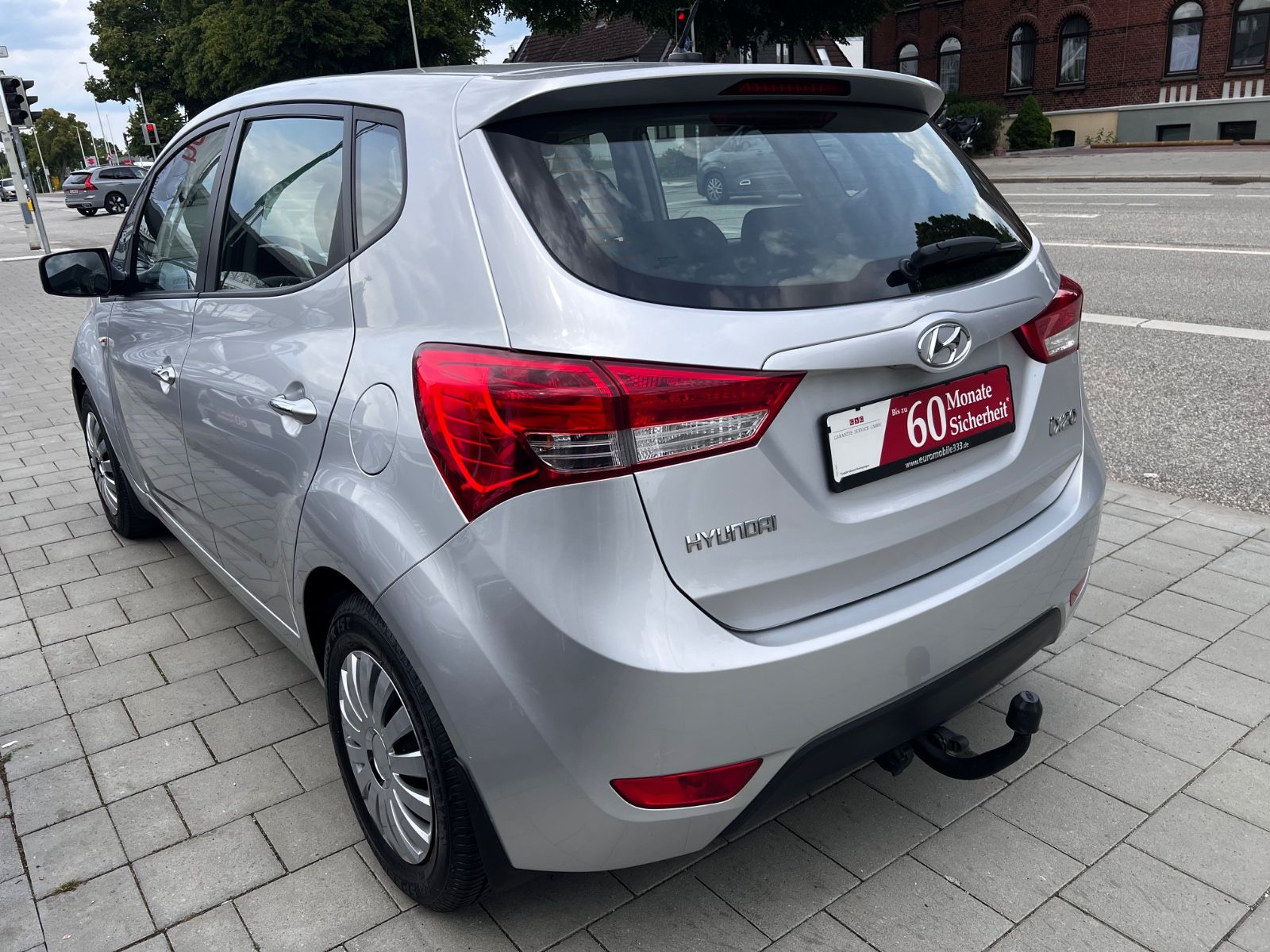 ix20 1.6 Style Automatik * 96.000km*AHK*Klima*