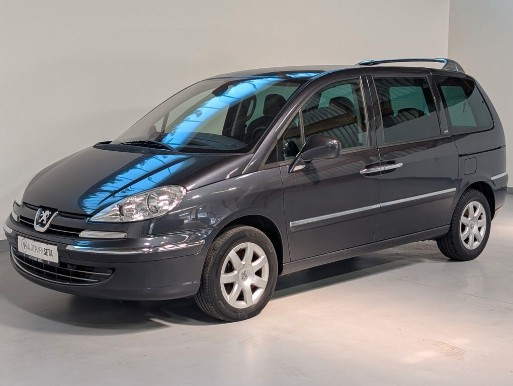 Peugeot 807