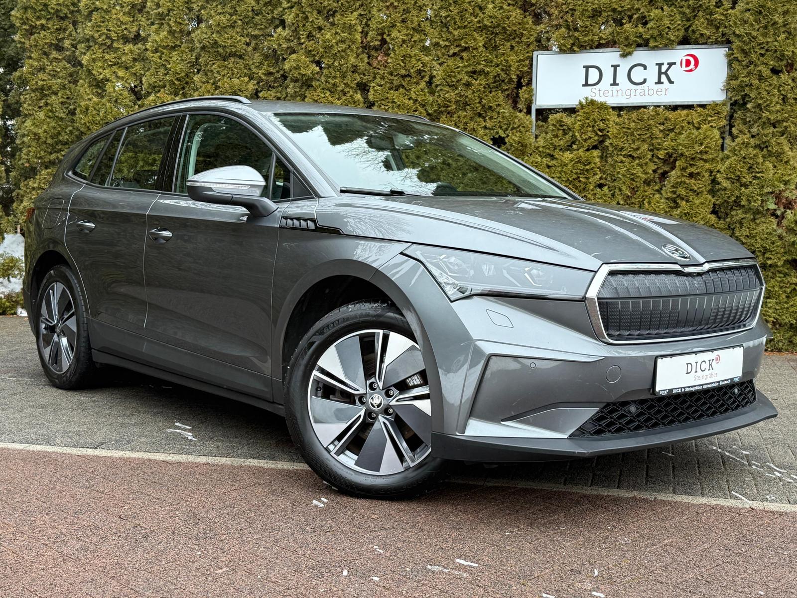 Skoda Enyaq 60 Loft CCS+LED+NAV+SHZ+KAMERA+AHK+ACC+DAB