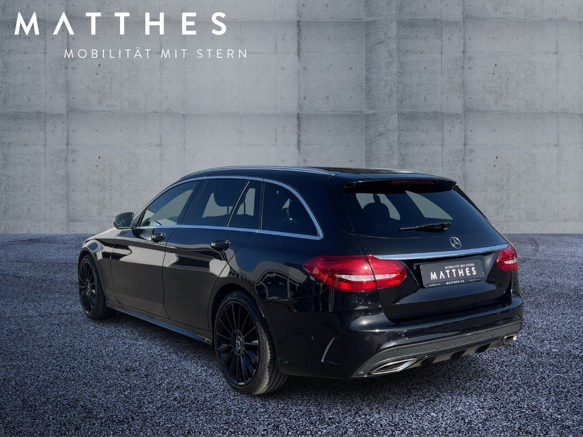 Fahrzeugabbildung Mercedes-Benz C 300 T-Modell AMG/LED/Distronic/Kamera