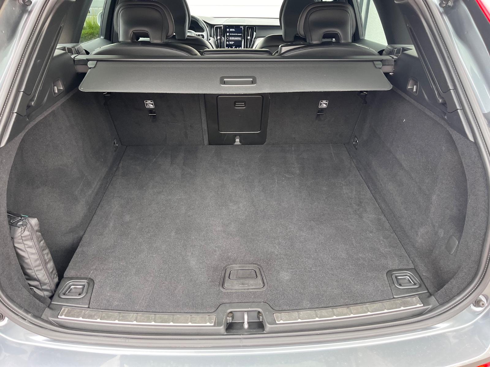 Volvo XC60 T5 AWD R Design Geartronic R Design