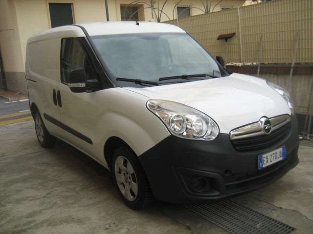 Opel OPEL Combo 1.6 CDTI 105 CV PC-TN