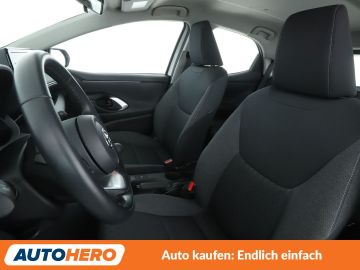 Toyota Yaris - 10