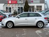 Audi A3 1.8 TFSI Sportback S-Line*AUTOMATIK*8-FACH*BT - Audi A3 Gebrauchtwagen in Augsburg