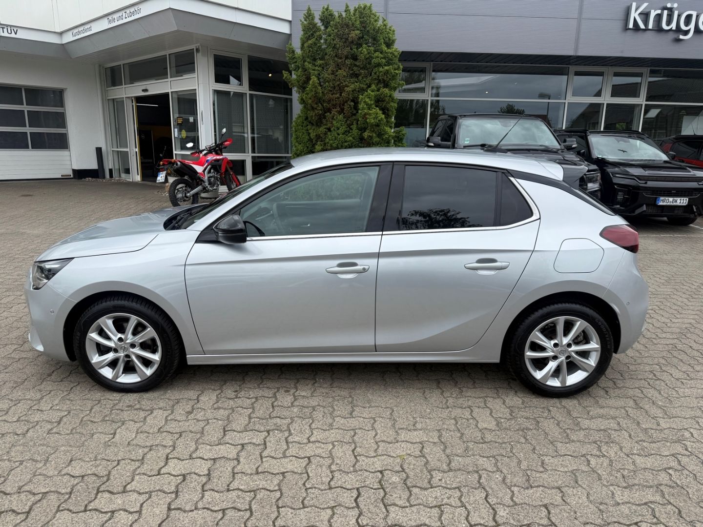 Fahrzeugabbildung Opel Corsa F Elegance SHZ+Kamera+Allwetter