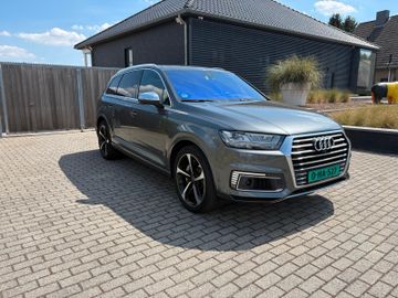 Audi Q7 - 2
