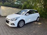 Hyundai i20 1.0 T-GDI 74kW DCT Active Trend Active Trend - Hyundai i20: Active Trend