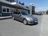 Mercedes-Benz C 180 C T-Modell C 180 T CGI BlueEfficiency - Mercedes-Benz C-Klasse aus 2011: T Modell