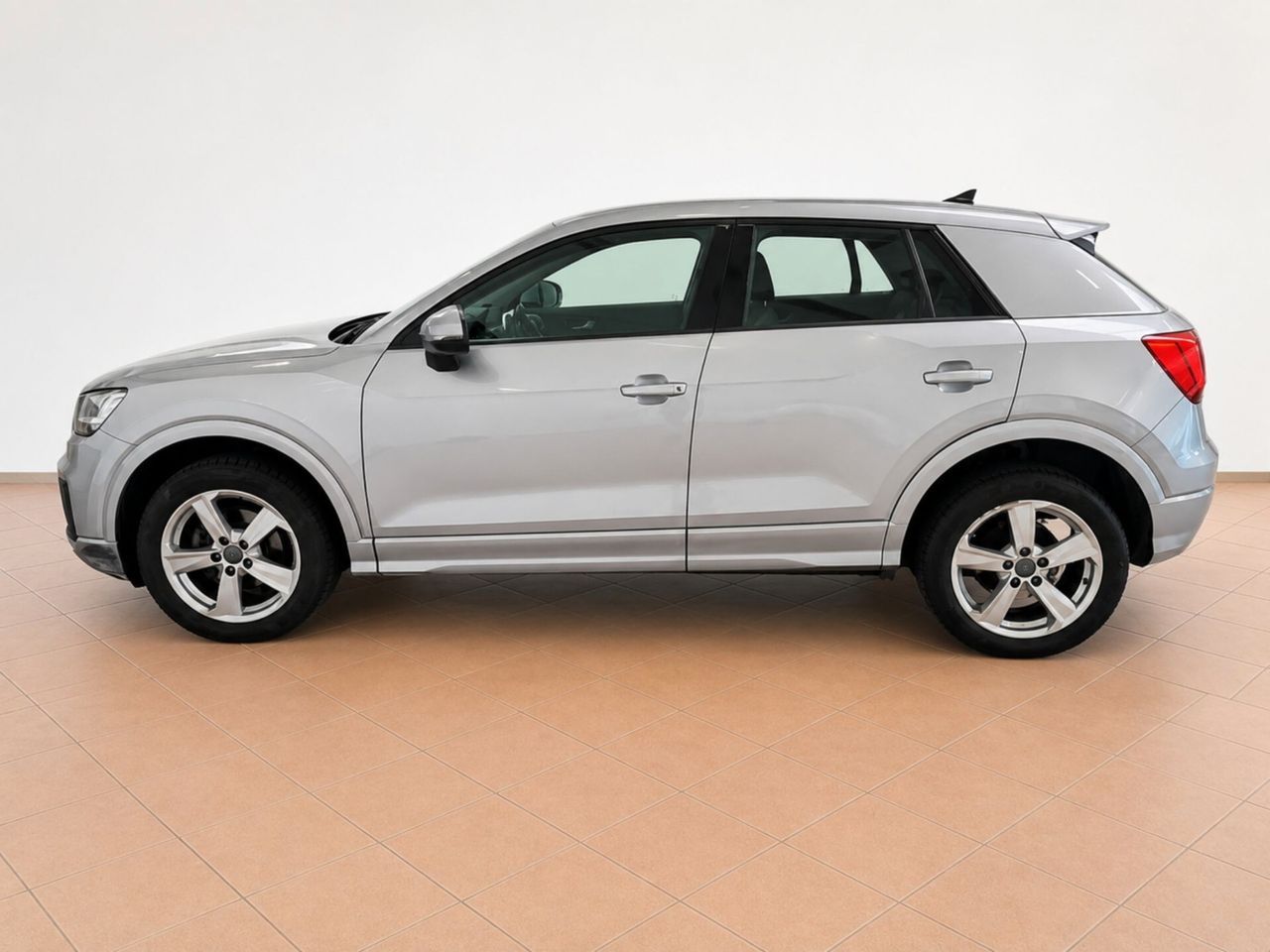 Audi Q2 30 TDI S tronic Admired imagem 2