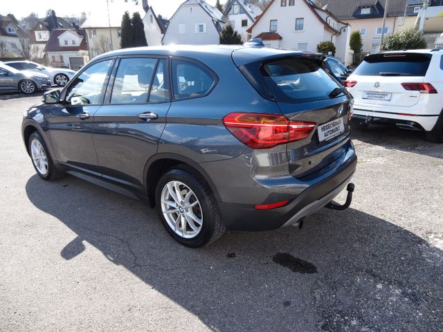 Fahrzeugabbildung BMW X1 sDrive 18 i Advantage/1.Hd/Pano/AHK/Kam/Navi/