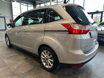 Ford Grand C-MAX Titanium *Pano*Navi*7Sitzer*