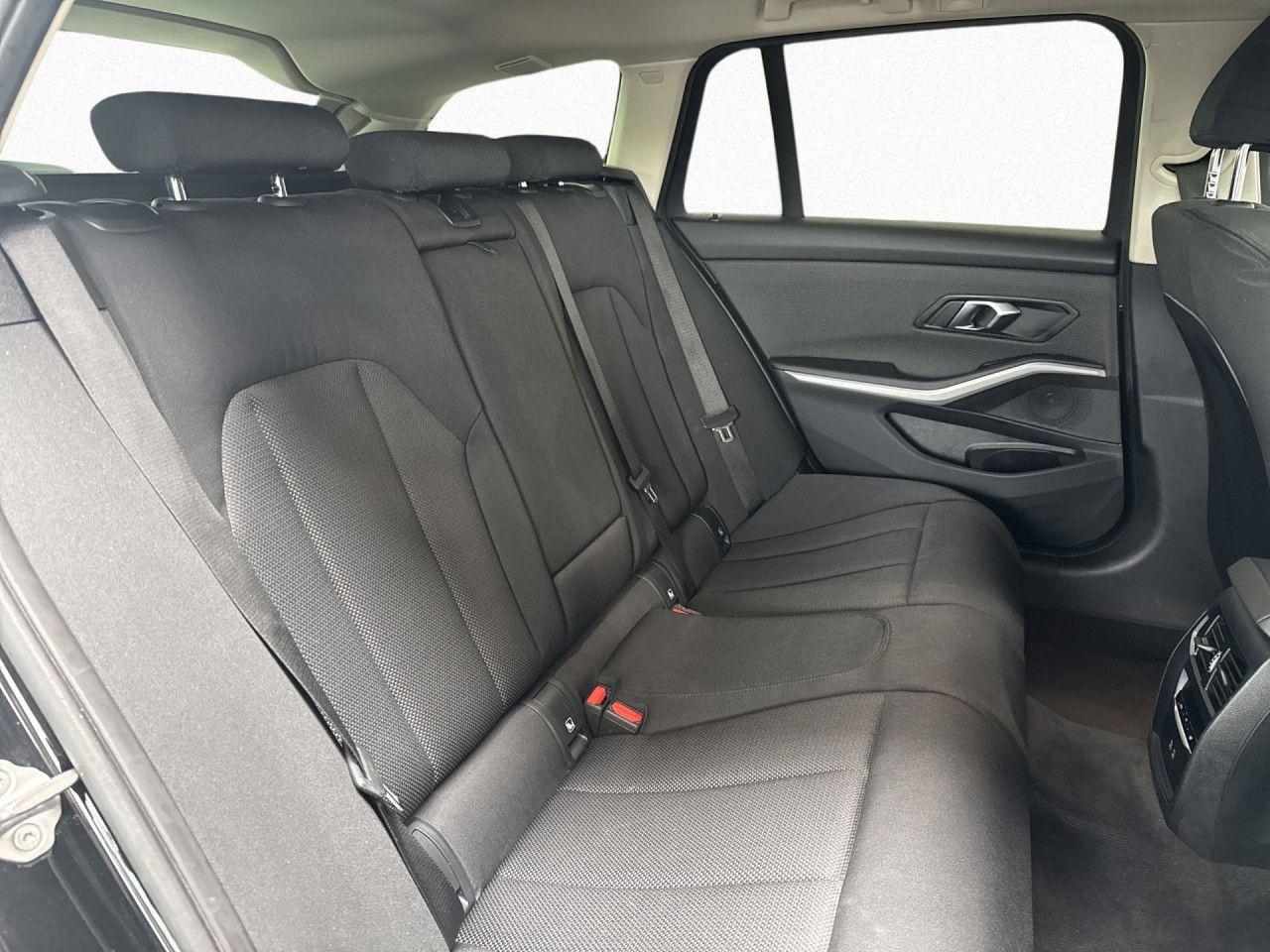 BMW 3 Series iA Touring LiveProf,AdapLED,DrA,Kamera,HUD, миниатюра 10