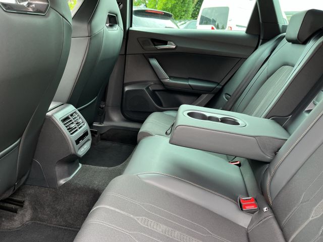 Leon ST 1.4 e-HYBRID AHK LED ACC FULL LINK NAVI 