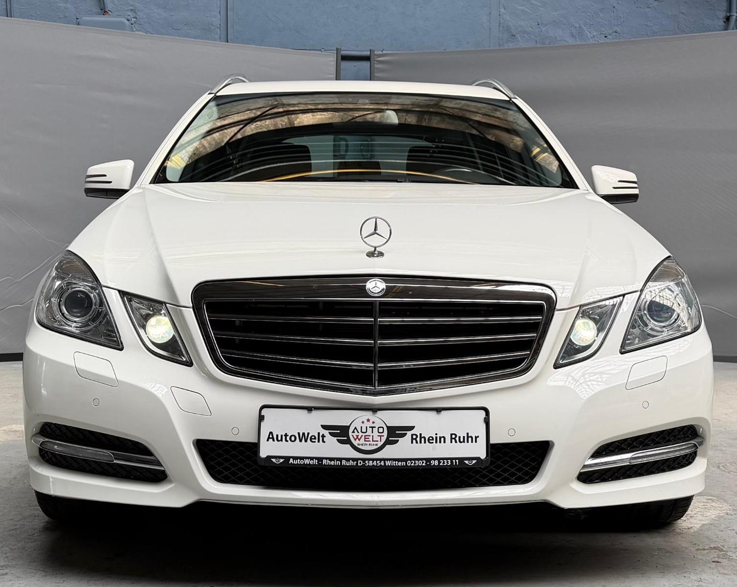 Mercedes-Benz E 300T E 350 4M BlueEfficiency  Leder KEYLESS-GO