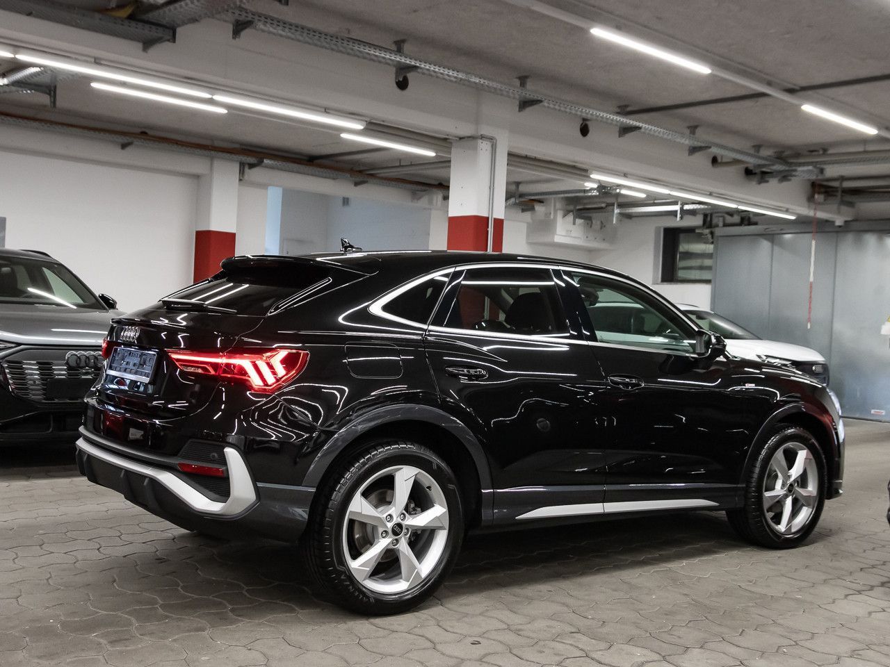 Audi Q3 - Bild 8