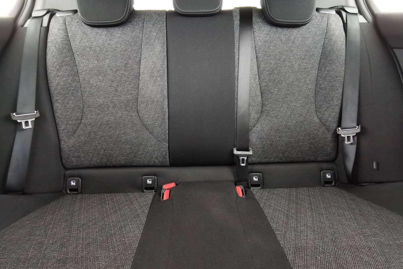BMW 1 Series i M Sport Design NAV SHZG ParkAss+RFK Alarm, миниатюра 16
