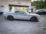 Dodge Challenger 5.7 R/T GARANTIE*LED*LEDER*TÜV*TOP - mit Benzin-Antrieb: Coupe, Silber, Garantie