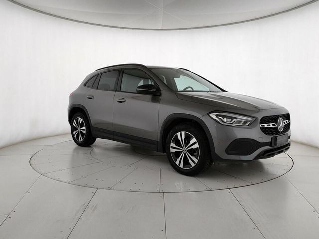 Mercedes-Benz Mercedes GLA 180 180 D Sport Plus 8G-DCT