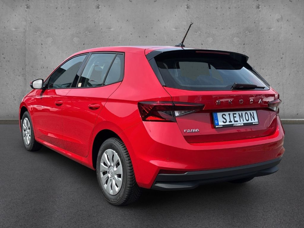Fahrzeugabbildung SKODA Fabia ESSENCE 1.0 Apple CarPlay Kinders. Vorb.