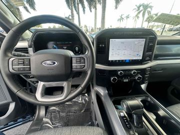 Ford F 150 Lightning SXT AWD  Elektro 2023 dunkelblau