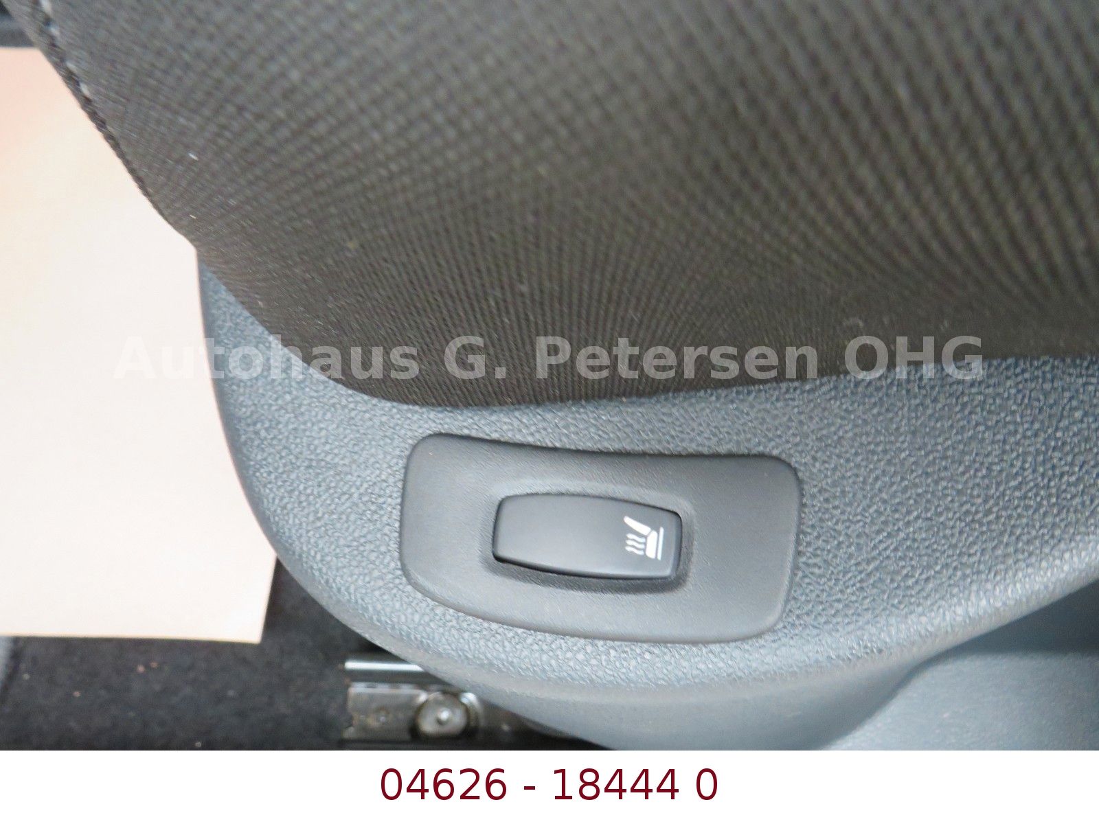 Fahrzeugabbildung Renault Clio TCe 90*Sitzh*Tempomat*Klima*Blueth*5 Gang*