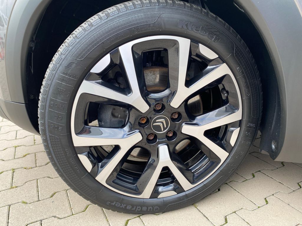Fahrzeugabbildung Citroën C5 Aircross Hybrid 225 Automatik SHINE PACK