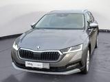 Skoda Octavia Combi Scout 2.0 TDI DSG 4x4 ACC-Front-La - Skoda Octavia: Allradantrieb, Scout