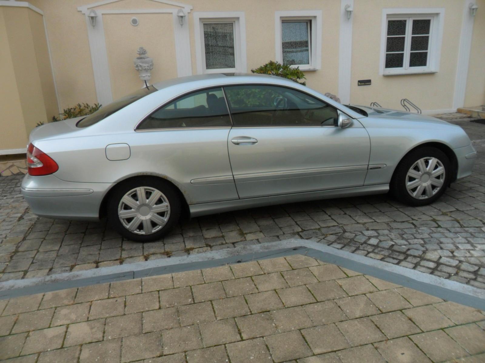 Mercedes-Benz CLK 270 CDI -  Automatik !